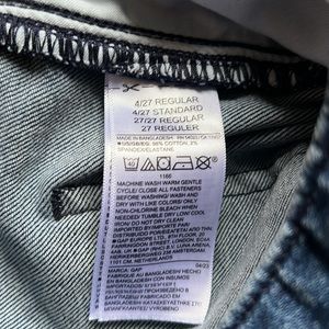 ❎ DONATED ❎ 
 High Rise 70’s Flare Jeans